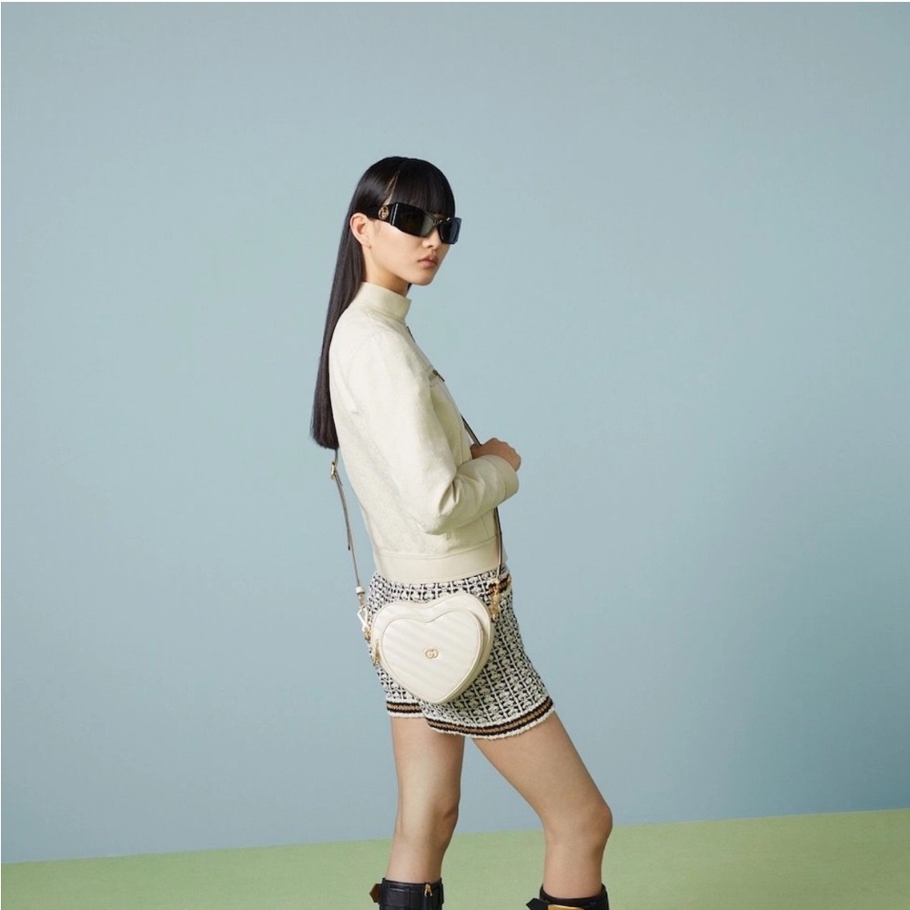 New!!STUNNING! Gucci Interlocking G Mini Heart Shoulder Bag White